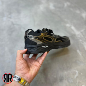 کتونی میزانو Mizuno-blac-sil-4