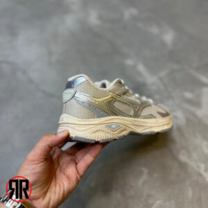 کتونی میزانو Mizuno-نقره ای کرم-4