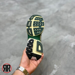 کتونی نایک وی تو کی ران ( Nike V2K Run )