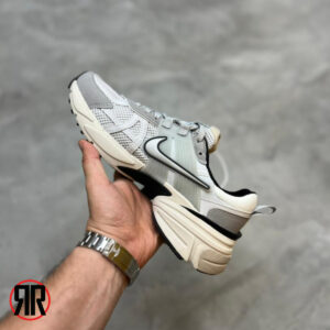 کتونی نایک وی تو کی ران ( Nike V2K Run )